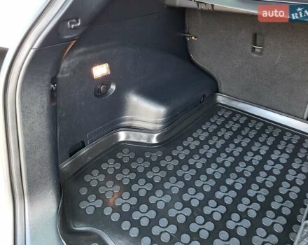 Серый Хендай их35, объемом двигателя 2 л и пробегом 221 тыс. км за 17150 $, фото 55 на Automoto.ua