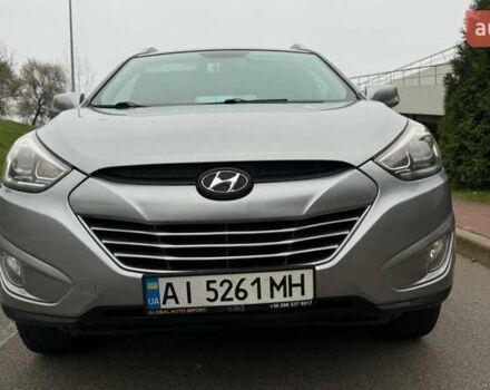 Серый Хендай их35, объемом двигателя 2.4 л и пробегом 127 тыс. км за 11650 $, фото 3 на Automoto.ua