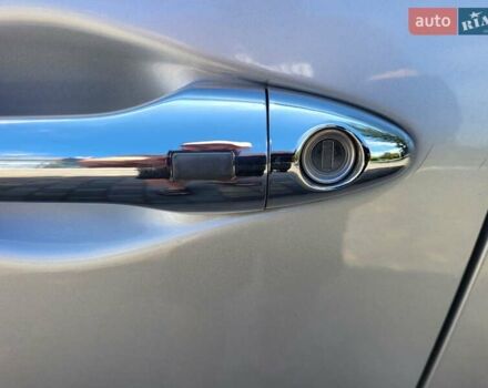 Серый Хендай их35, объемом двигателя 2 л и пробегом 221 тыс. км за 17150 $, фото 75 на Automoto.ua