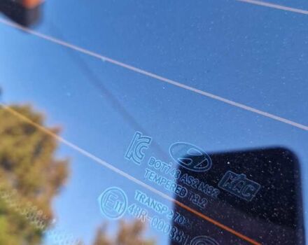 Серый Хендай их35, объемом двигателя 2 л и пробегом 138 тыс. км за 15200 $, фото 17 на Automoto.ua