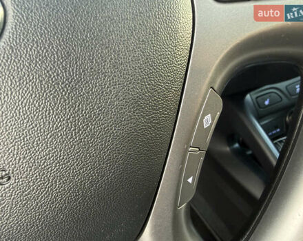 Сірий Хендай іх35, об'ємом двигуна 2 л та пробігом 124 тис. км за 16600 $, фото 52 на Automoto.ua