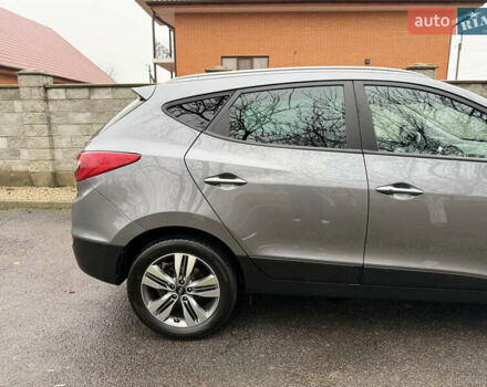 Серый Хендай их35, объемом двигателя 2 л и пробегом 124 тыс. км за 16850 $, фото 39 на Automoto.ua