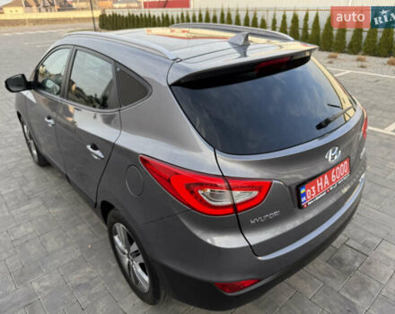 Сірий Хендай іх35, об'ємом двигуна 2 л та пробігом 124 тис. км за 16600 $, фото 28 на Automoto.ua