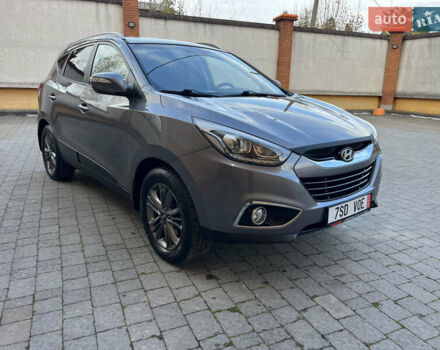 Серый Хендай их35, объемом двигателя 1.7 л и пробегом 187 тыс. км за 14800 $, фото 7 на Automoto.ua