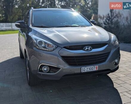 Сірий Хендай іх35, об'ємом двигуна 2 л та пробігом 113 тис. км за 16950 $, фото 4 на Automoto.ua