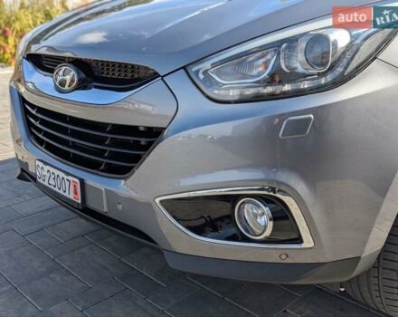 Сірий Хендай іх35, об'ємом двигуна 2 л та пробігом 113 тис. км за 16950 $, фото 28 на Automoto.ua