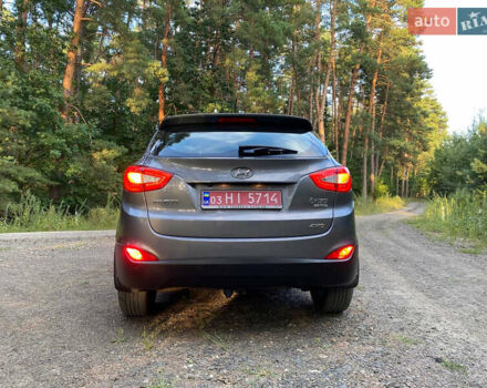 Серый Хендай их35, объемом двигателя 2 л и пробегом 227 тыс. км за 15299 $, фото 30 на Automoto.ua