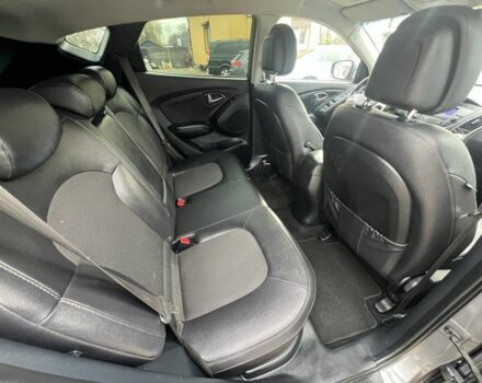 Сірий Хендай іх35, об'ємом двигуна 1.7 л та пробігом 187 тис. км за 14599 $, фото 18 на Automoto.ua