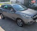 Сірий Хендай іх35, об'ємом двигуна 2 л та пробігом 113 тис. км за 16950 $, фото 19 на Automoto.ua