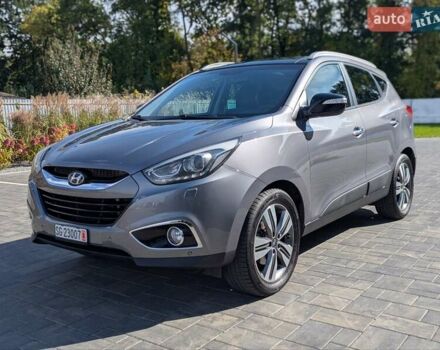 Сірий Хендай іх35, об'ємом двигуна 2 л та пробігом 113 тис. км за 16950 $, фото 3 на Automoto.ua