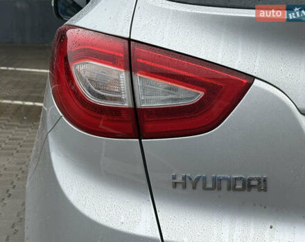 Сірий Хендай іх35, об'ємом двигуна 2 л та пробігом 192 тис. км за 15850 $, фото 23 на Automoto.ua