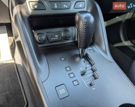 Сірий Хендай іх35, об'ємом двигуна 2 л та пробігом 113 тис. км за 16950 $, фото 37 на Automoto.ua