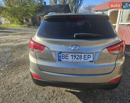 Хендай их35 2010 в Очакове на Automoto.ua Серый Хендай их35, объемом двигателя 2 л и пробегом 170 тыс. км за 11300 $, фото 1 на Automoto.ua