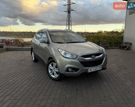 Хендай их35 2010 в Кривом Роге на Automoto.ua Серый Хендай их35, объемом двигателя 2 л и пробегом 220 тыс. км за 11800 $, фото 1 на Automoto.ua
