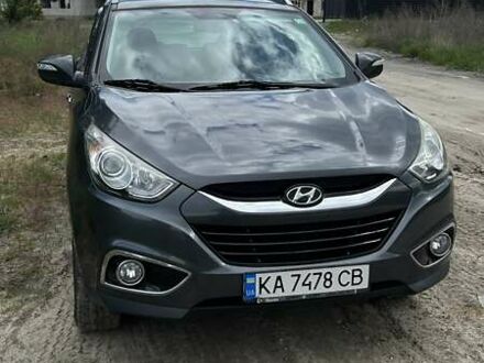 Хендай іх35 2010 у Києві на Automoto.ua Сірий Хендай іх35, об'ємом двигуна 2 л та пробігом 156 тис. км за 11700 $, фото 1 на Automoto.ua