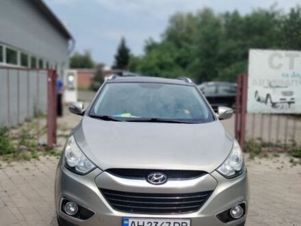 Хендай их35 2011 в Киеве на Automoto.ua Серый Хендай их35, объемом двигателя 2 л и пробегом 227 тыс. км за 12500 $, фото 1 на Automoto.ua