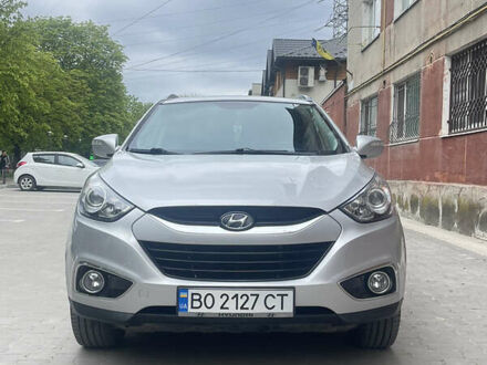 Хендай их35 2011 в Тернополе на Automoto.ua Серый Хендай их35, объемом двигателя 2 л и пробегом 310 тыс. км за 11500 $, фото 1 на Automoto.ua