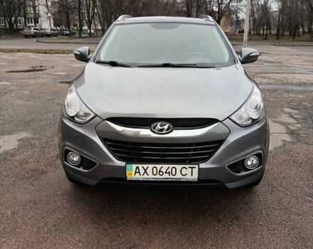 Сірий Хендай іх35, об'ємом двигуна 2 л та пробігом 132 тис. км за 11500 $, фото 1 на Automoto.ua