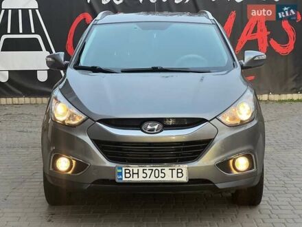 Хендай их35 2011 в Одессе на Automoto.ua Серый Хендай их35, объемом двигателя 2 л и пробегом 175 тыс. км за 11500 $, фото 1 на Automoto.ua