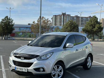 Хендай их35 2012 в Одессе на Automoto.ua Серый Хендай их35, объемом двигателя 2 л и пробегом 190 тыс. км за 12500 $, фото 1 на Automoto.ua