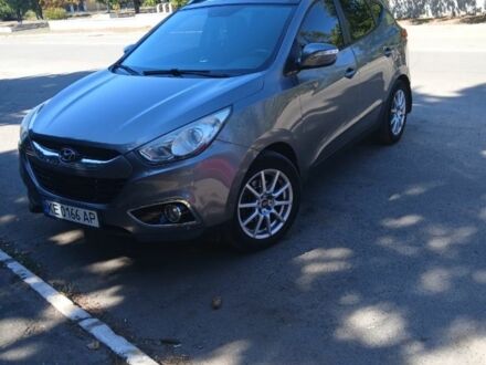 Хендай их35 2012 в Васильковке на Automoto.ua Серый Хендай их35, объемом двигателя 1.7 л и пробегом 189 тыс. км за 12500 $, фото 1 на Automoto.ua