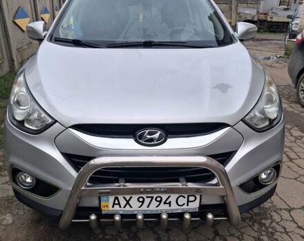 Сірий Хендай іх35, об'ємом двигуна 2 л та пробігом 106 тис. км за 11200 $, фото 1 на Automoto.ua
