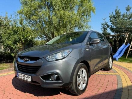 Хендай их35 2013 в Харькове на Automoto.ua Серый Хендай их35, объемом двигателя 2 л и пробегом 118 тыс. км за 8200 $, фото 1 на Automoto.ua