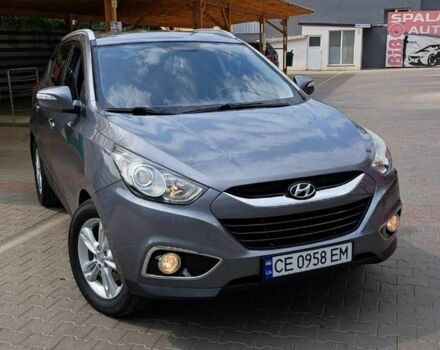 Серый Хендай их35, объемом двигателя 2 л и пробегом 198 тыс. км за 15000 $, фото 1 на Automoto.ua