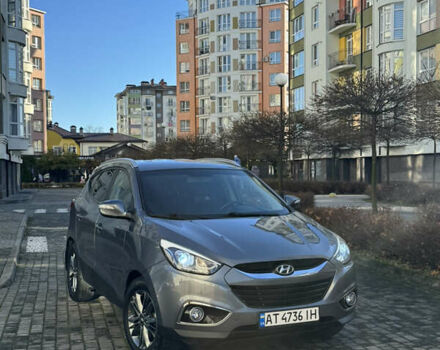 Серый Хендай их35, объемом двигателя 2 л и пробегом 96 тыс. км за 14899 $, фото 1 на Automoto.ua