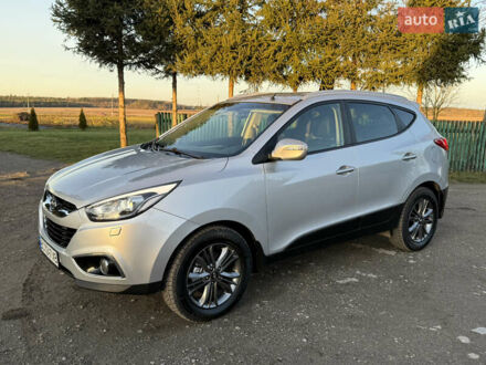 Сірий Хендай іх35, об'ємом двигуна 2 л та пробігом 183 тис. км за 13750 $, фото 1 на Automoto.ua