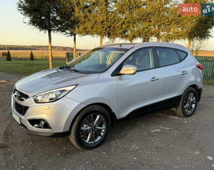 Сірий Хендай іх35, об'ємом двигуна 2 л та пробігом 183 тис. км за 13750 $, фото 1 на Automoto.ua