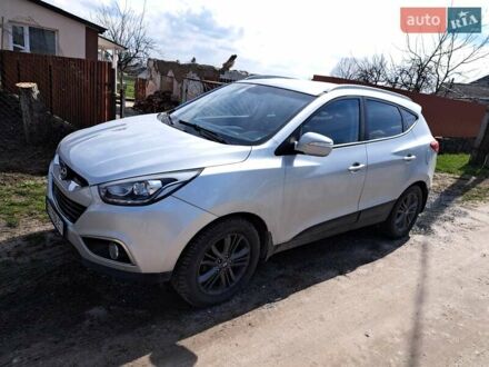 Хендай іх35 2015 у Хмельницькому на Automoto.ua Сірий Хендай іх35, об'ємом двигуна 2 л та пробігом 204 тис. км за 15200 $, фото 1 на Automoto.ua