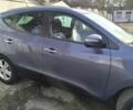 Синий Хендай их35, объемом двигателя 2 л и пробегом 148 тыс. км за 13000 $, фото 4 на Automoto.ua