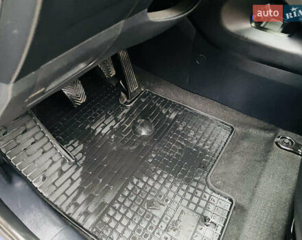 Хендай их35 2011 в Харькове на Automoto.ua Синий Хендай их35, объемом двигателя 2 л и пробегом 153 тыс. км за 9950 $, фото 50 на Automoto.ua