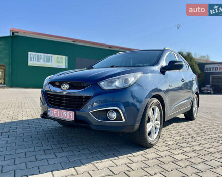 Синий Хендай их35, объемом двигателя 1.7 л и пробегом 263 тыс. км за 10800 $, фото 1 на Automoto.ua