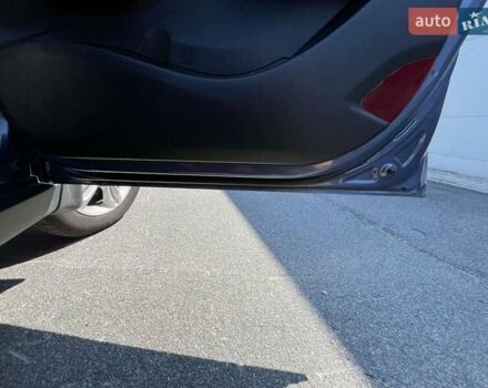 Синий Хендай их35, объемом двигателя 2 л и пробегом 133 тыс. км за 12399 $, фото 2 на Automoto.ua