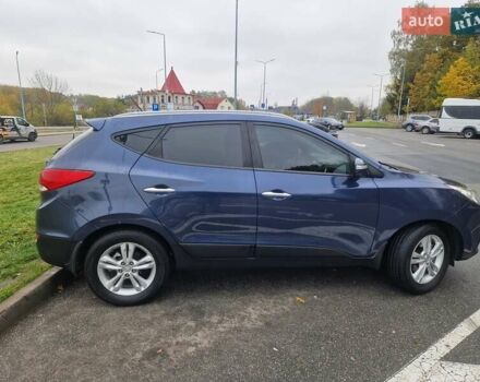 Синий Хендай их35, объемом двигателя 2 л и пробегом 138 тыс. км за 11500 $, фото 10 на Automoto.ua