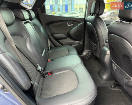 Синий Хендай их35, объемом двигателя 2 л и пробегом 234 тыс. км за 13550 $, фото 38 на Automoto.ua