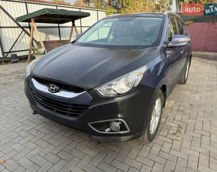 Синий Хендай их35, объемом двигателя 2 л и пробегом 175 тыс. км за 6500 $, фото 1 на Automoto.ua