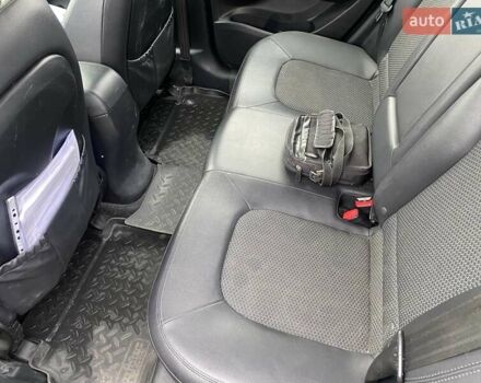 Синий Хендай их35, объемом двигателя 2 л и пробегом 165 тыс. км за 12000 $, фото 1 на Automoto.ua