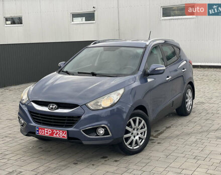Синій Хендай іх35, об'ємом двигуна 2 л та пробігом 238 тис. км за 13300 $, фото 2 на Automoto.ua
