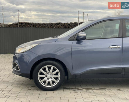 Синій Хендай іх35, об'ємом двигуна 2 л та пробігом 238 тис. км за 13300 $, фото 14 на Automoto.ua