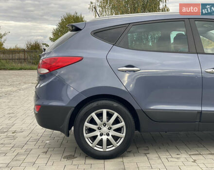 Синій Хендай іх35, об'ємом двигуна 2 л та пробігом 238 тис. км за 13300 $, фото 23 на Automoto.ua