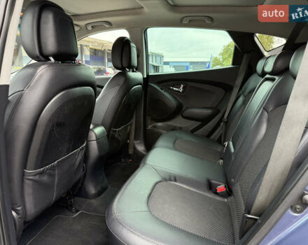 Синий Хендай их35, объемом двигателя 2 л и пробегом 234 тыс. км за 13550 $, фото 32 на Automoto.ua