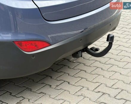 Синий Хендай их35, объемом двигателя 2 л и пробегом 234 тыс. км за 13550 $, фото 21 на Automoto.ua