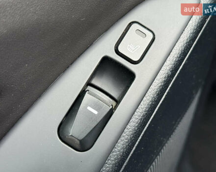 Синий Хендай их35, объемом двигателя 2 л и пробегом 234 тыс. км за 13550 $, фото 34 на Automoto.ua