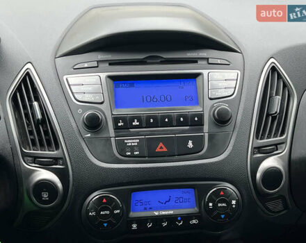 Синий Хендай их35, объемом двигателя 2 л и пробегом 150 тыс. км за 16400 $, фото 17 на Automoto.ua