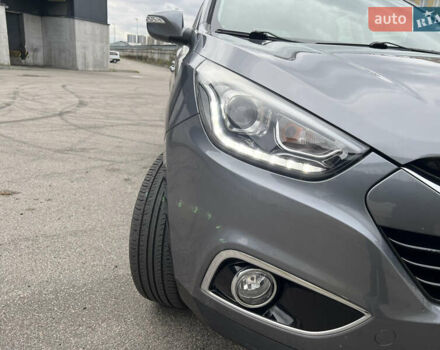 Синий Хендай их35, объемом двигателя 2 л и пробегом 150 тыс. км за 16400 $, фото 30 на Automoto.ua