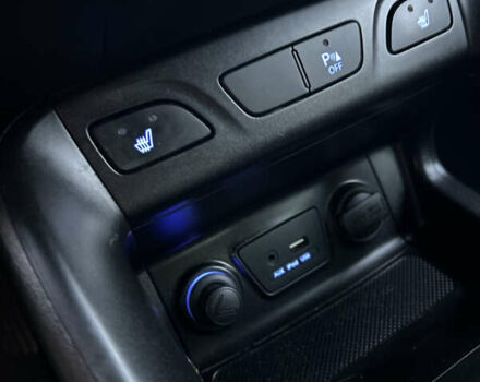 Синий Хендай их35, объемом двигателя 2 л и пробегом 149 тыс. км за 16600 $, фото 15 на Automoto.ua