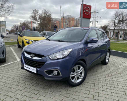 Синий Хендай их35, объемом двигателя 2 л и пробегом 148 тыс. км за 12800 $, фото 1 на Automoto.ua